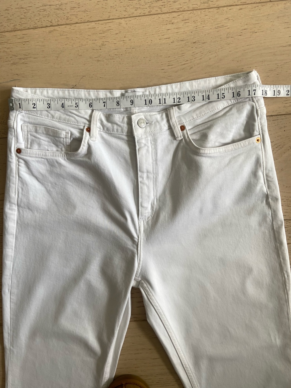ZARA TRF High Rise Straight Ankle Jeans Size 14 White Raw Hem EUC - Picture 6 of 10